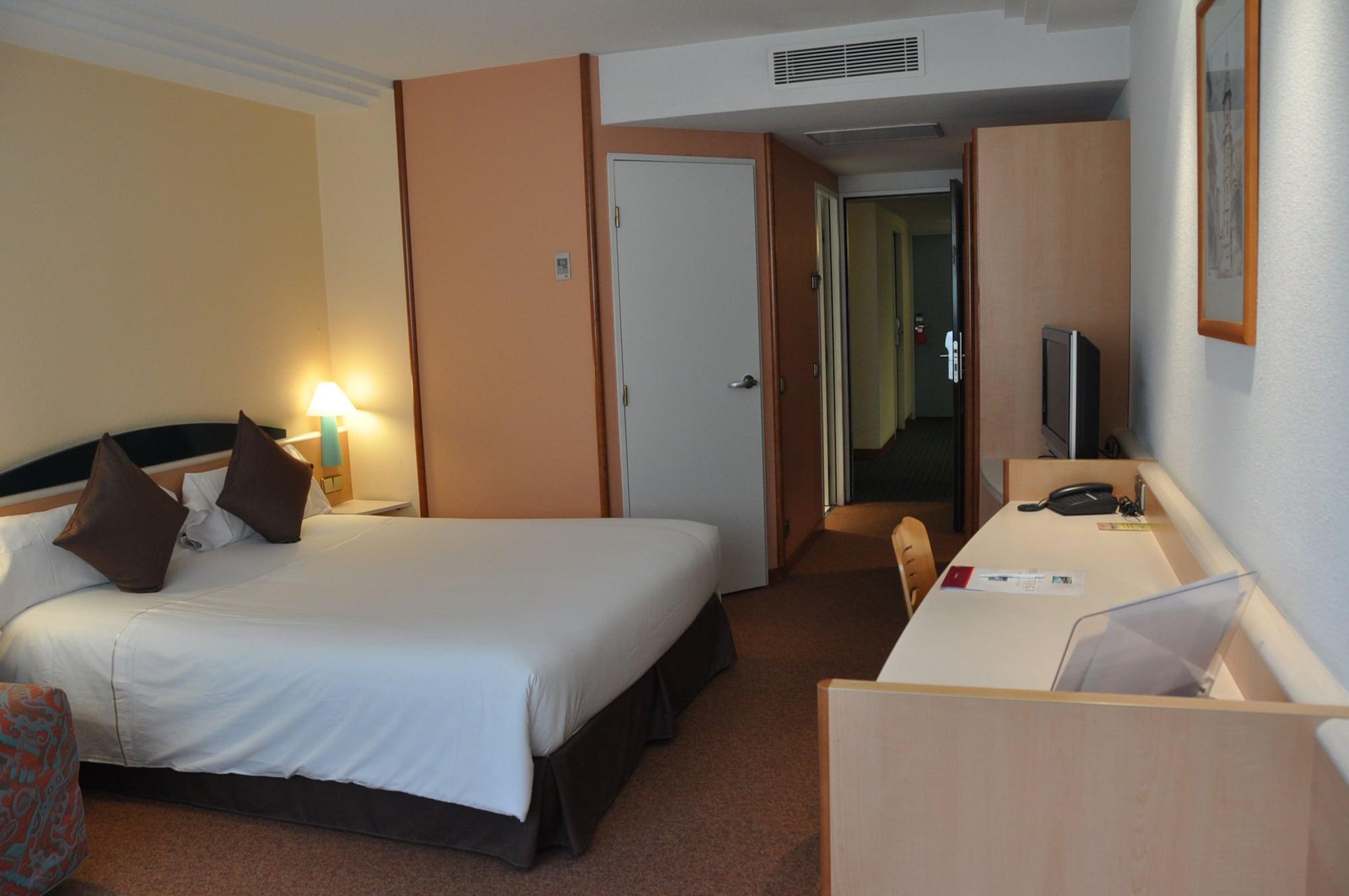 Hotel Tropical Les Escaldes Zewnętrze zdjęcie