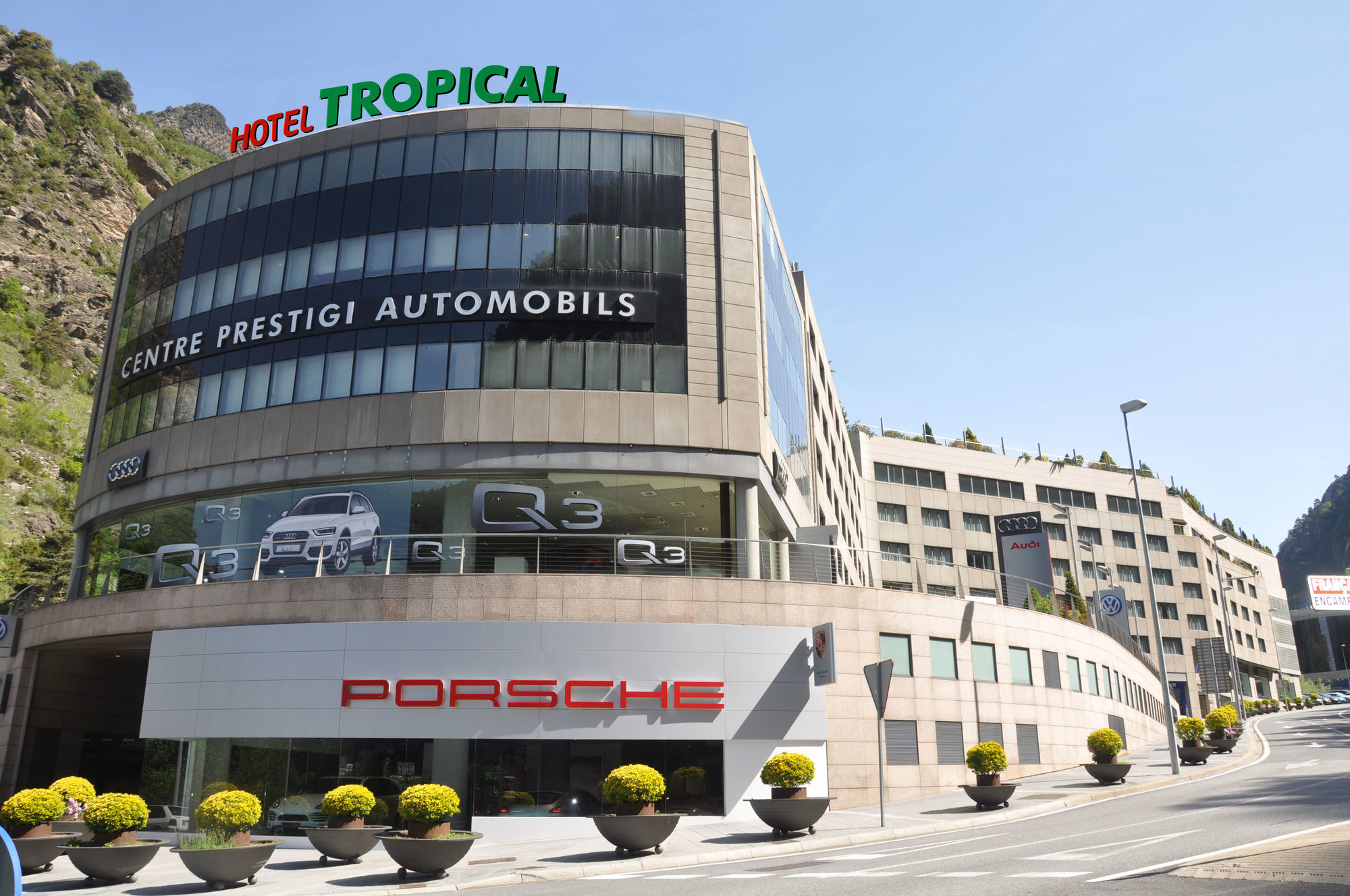 Hotel Tropical Les Escaldes Zewnętrze zdjęcie