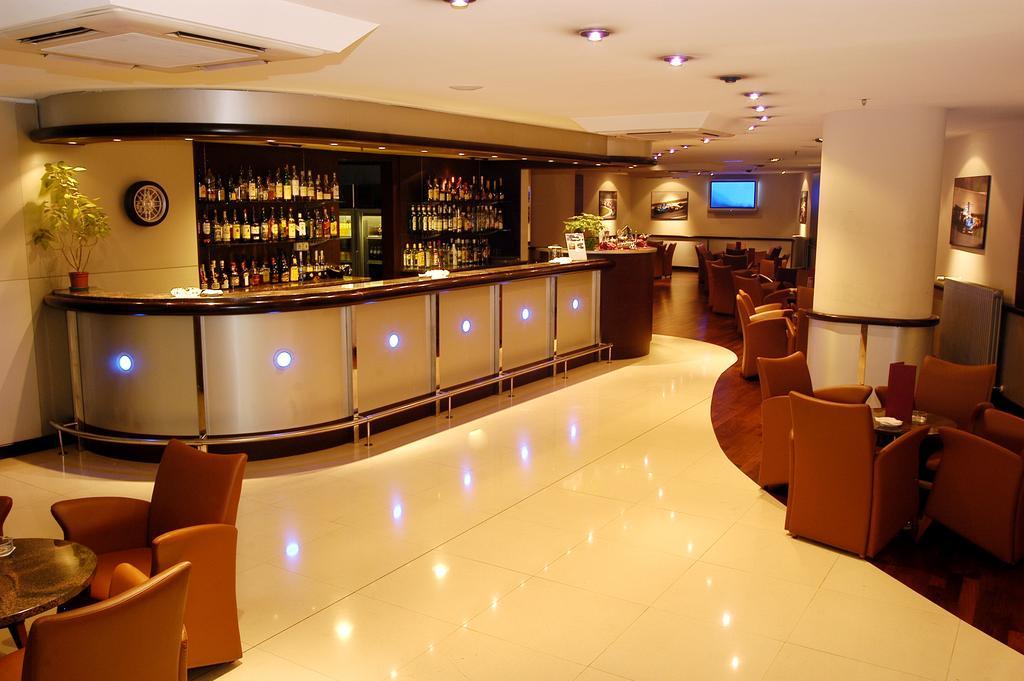 Hotel Tropical Les Escaldes Zewnętrze zdjęcie