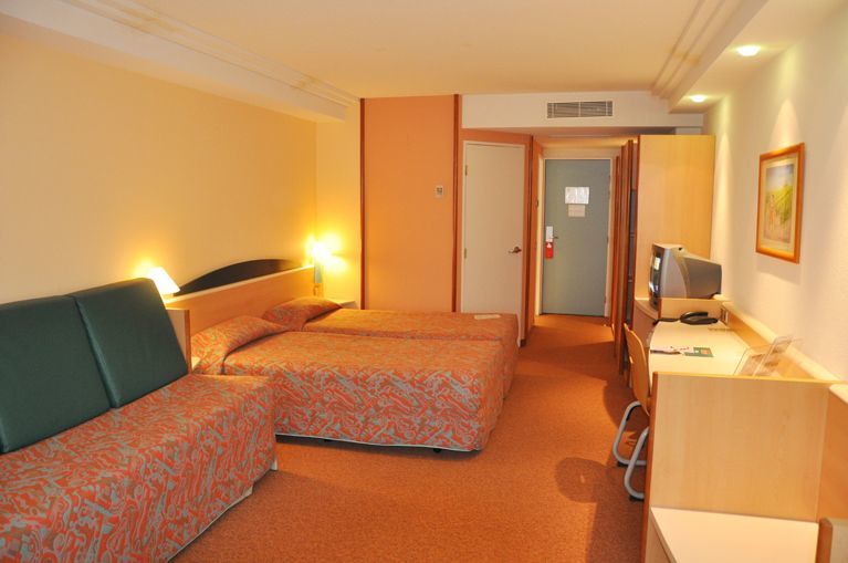 Hotel Tropical Les Escaldes Zewnętrze zdjęcie
