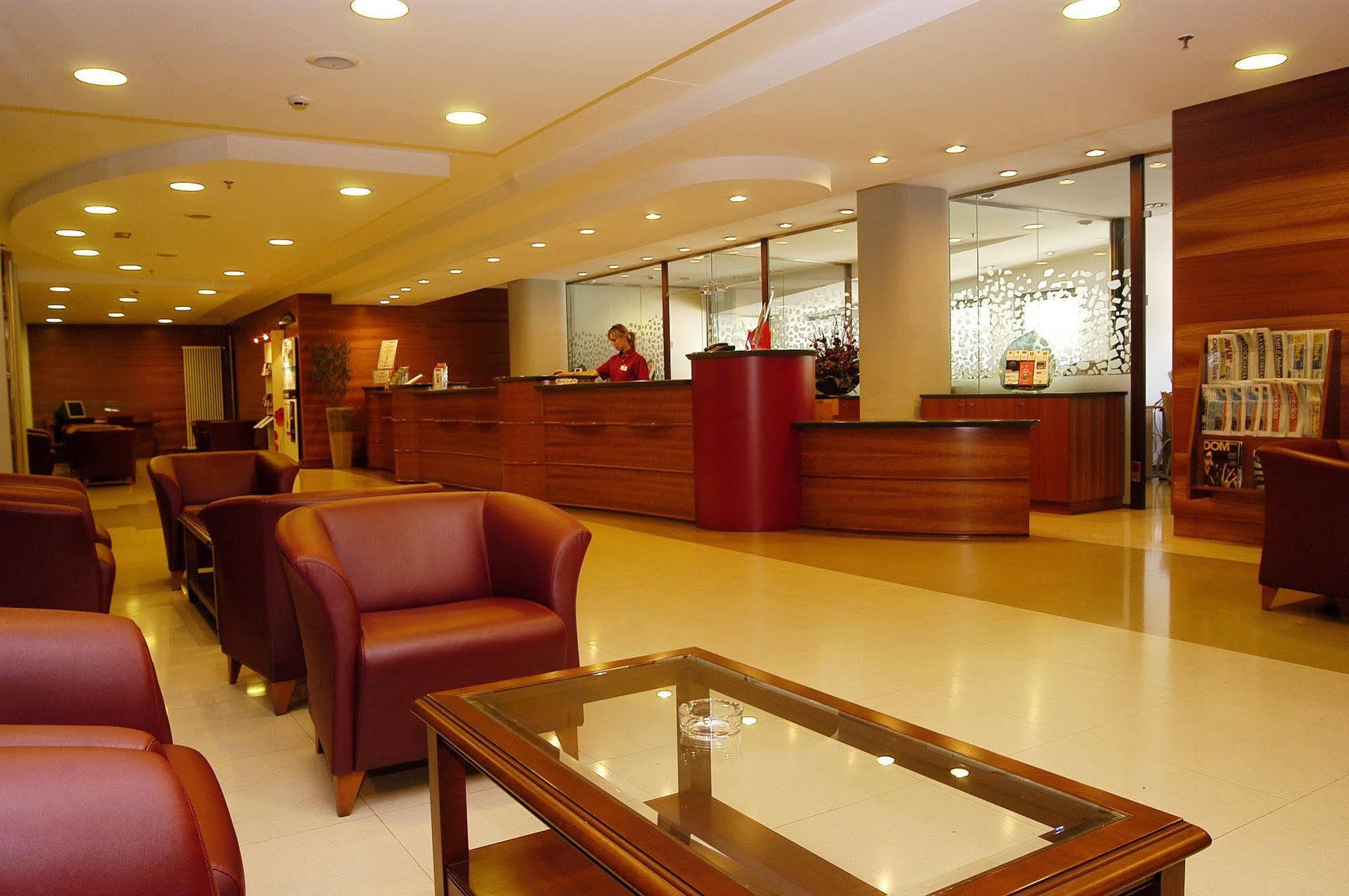 Hotel Tropical Les Escaldes Zewnętrze zdjęcie